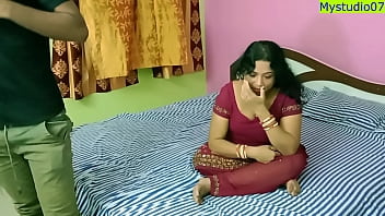 Amateur Indian couple explores their sexual desires in steamy video